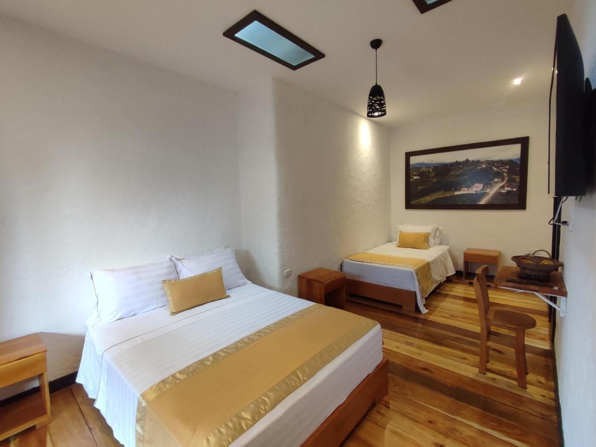 Hotel Boutique La Leyenda 1860 Salamina ภายนอก รูปภาพ