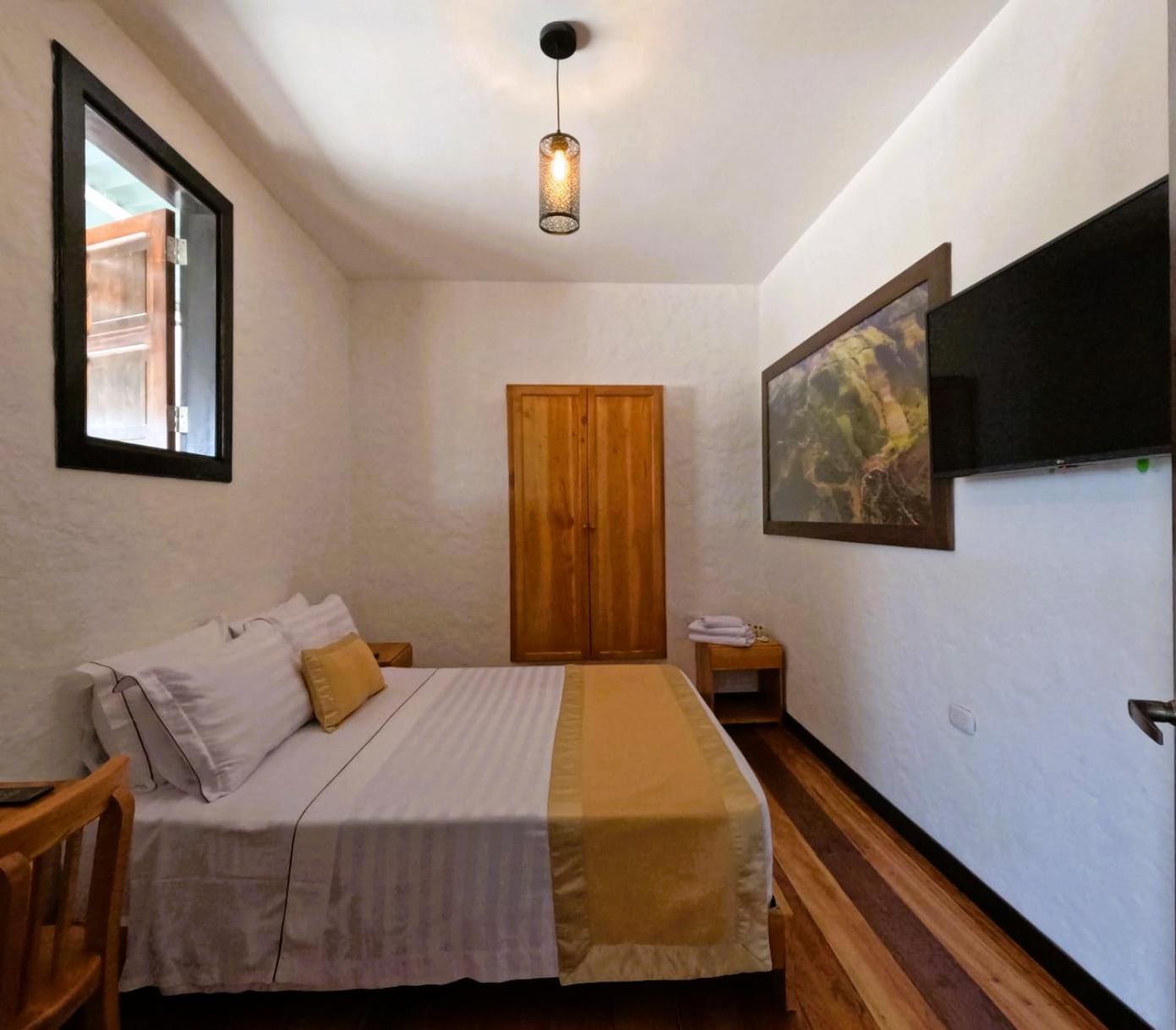 Hotel Boutique La Leyenda 1860 Salamina ภายนอก รูปภาพ