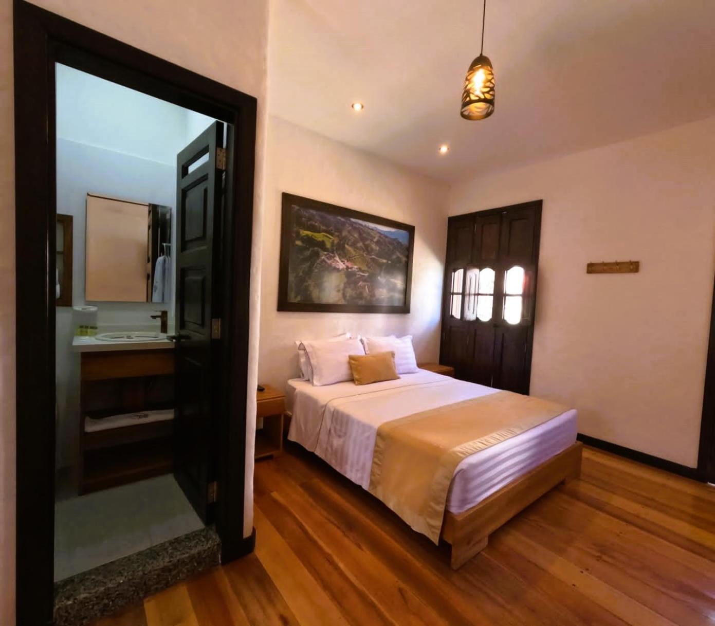 Hotel Boutique La Leyenda 1860 Salamina ภายนอก รูปภาพ