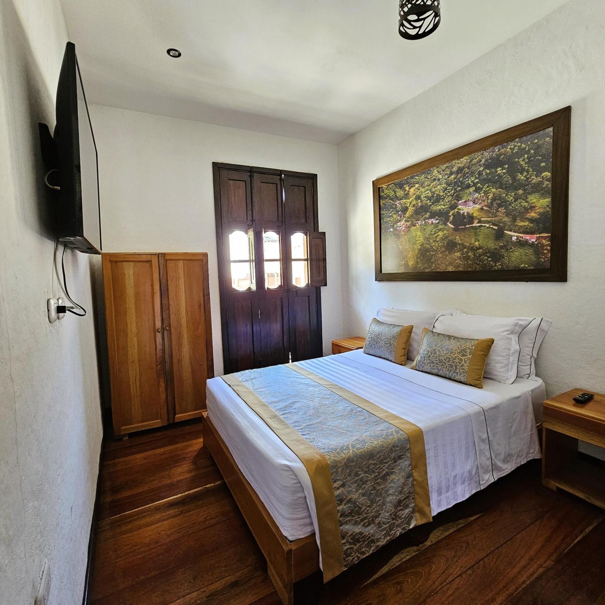 Hotel Boutique La Leyenda 1860 Salamina ภายนอก รูปภาพ